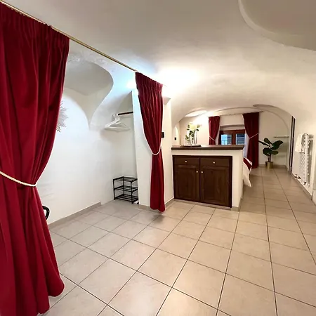 17th Century Vaulted