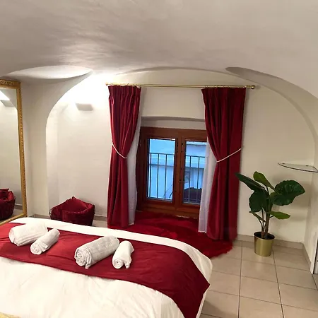Caveau 0m * Turin