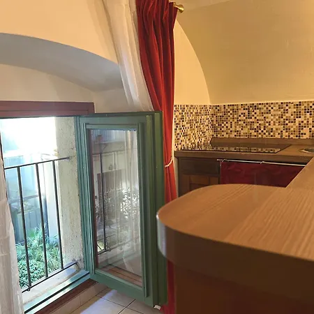 17th Century Vaulted Турин